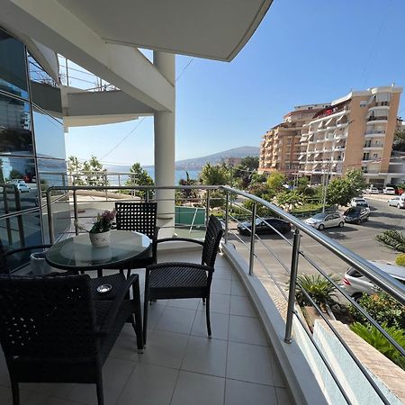 סרנדה Lorenso Guest House מראה חיצוני תמונה