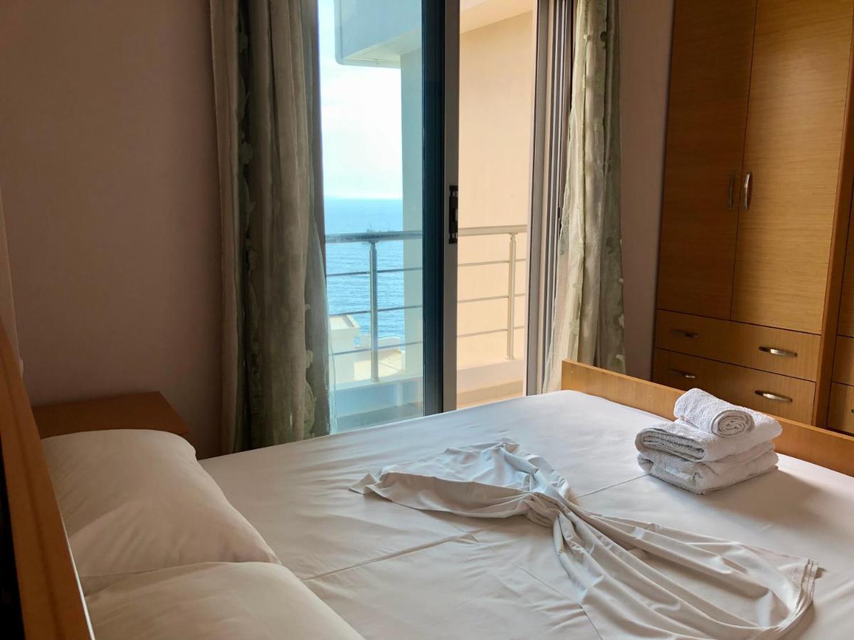 סרנדה Lorenso Guest House מראה חיצוני תמונה